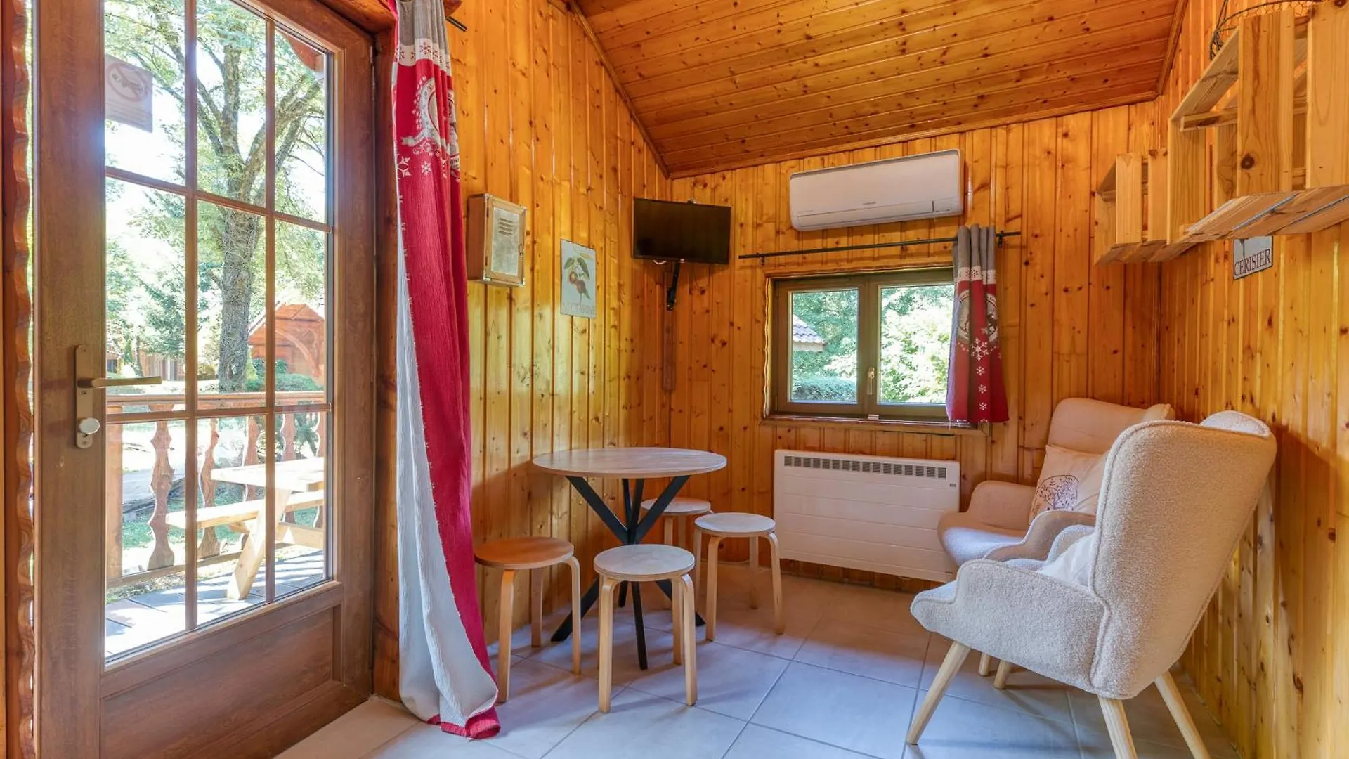 Camping L'Imprevu Vaulnaveys-le-Bas Parque de Campismo
